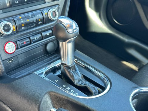 Used 2015 Ford Mustang Coupe w/ Equipment Group 051A image 22