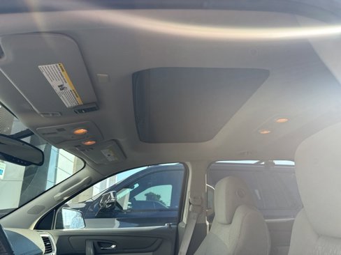 Used 2013 GMC Acadia SLE image 5