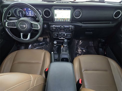 Used 2022 Jeep Wrangler Unlimited Sahara w/ Cold Weather Group image 4