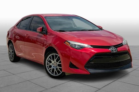 Used 2019 Toyota Corolla LE image 2