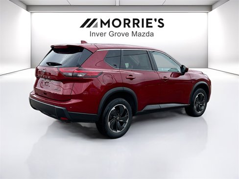 Used 2024 Nissan Rogue SV image 5
