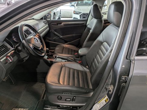 Used 2017 Volkswagen Passat 1.8T SEL Premium image 17