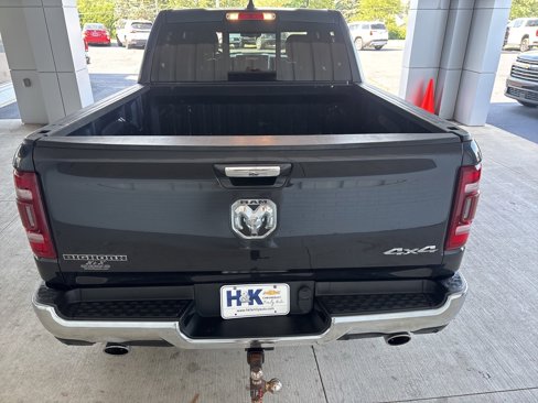 Used 2019 RAM 1500 4x4 Crew Cab image 24