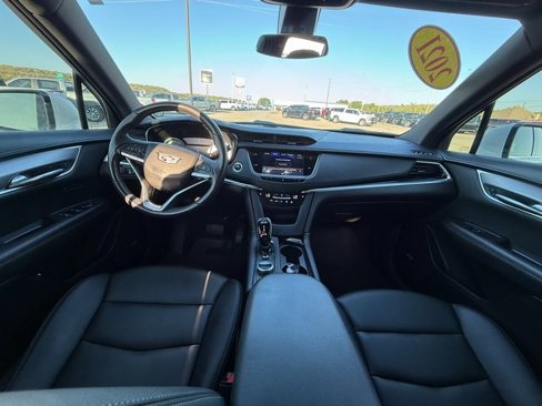 Used 2021 Cadillac XT6 Luxury image 13