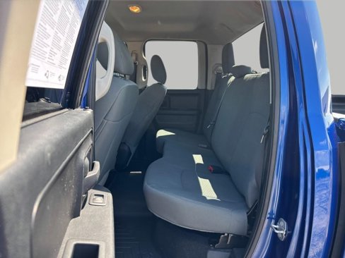 Used 2015 RAM 1500 Express image 18