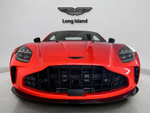 New 2025 Aston Martin V8 Vantage Coupe image 10