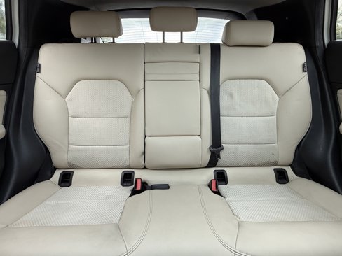 Used 2018 INFINITI QX30 image 43