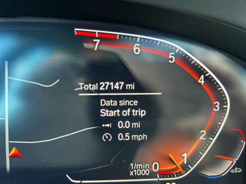 Used 2021 BMW 740i xDrive image 22