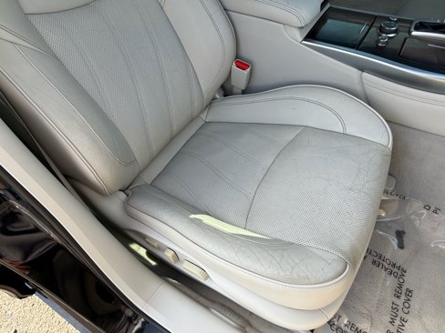 Used 2013 INFINITI M35 w/ Premium Pkg image 12