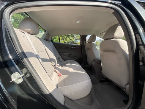 Used 2018 Chevrolet Cruze LS image 28