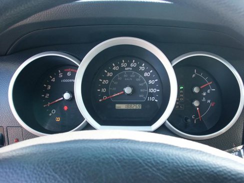 Used 2006 Toyota 4Runner SR5 image 10