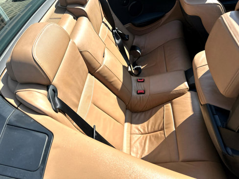 Used 2008 BMW 650i Convertible w/ Sport Pkg image 28