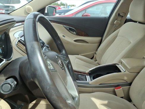 Used 2013 Buick LaCrosse image 10