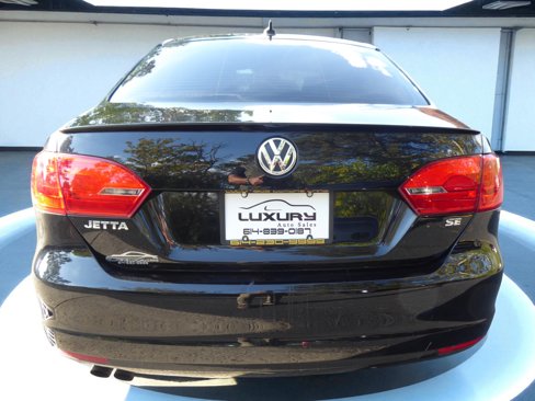 Used 2014 Volkswagen Jetta SE image 9
