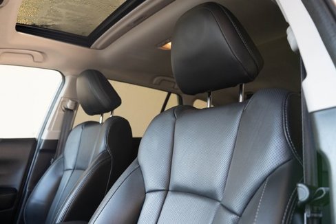Used 2021 Subaru Outback Limited image 17