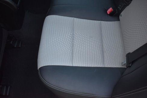 Used 2013 Toyota Camry SE image 27