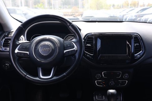 Used 2019 Jeep Compass Altitude image 22