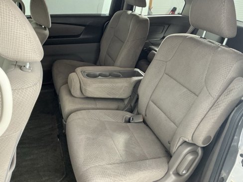 Used 2015 Honda Odyssey EX image 9