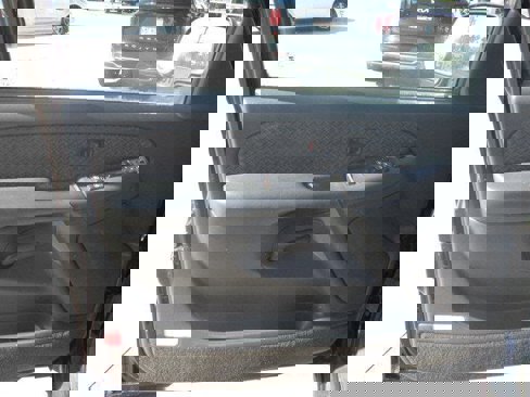 Used 2002 Chevrolet Avalanche 2WD image 10