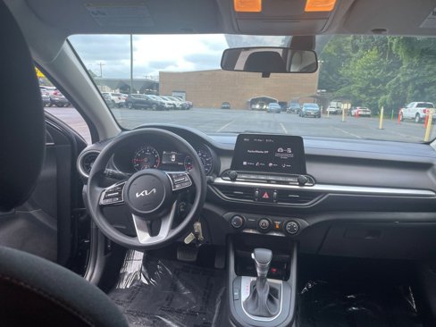 Used 2024 Kia Forte LXS image 30
