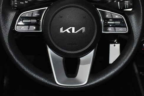 Used 2024 Kia Forte LXS image 23