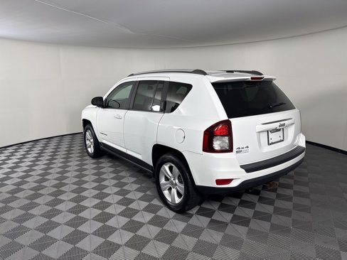 Used 2016 Jeep Compass Sport w/ Power Value Group image 3