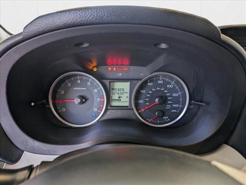 Used 2014 Subaru Crosstrek 2.0i Premium image 11