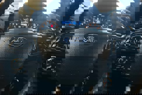 Used 2017 Ford Escape SE image 25