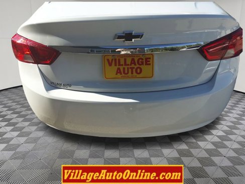 Used 2017 Chevrolet Impala LS image 12