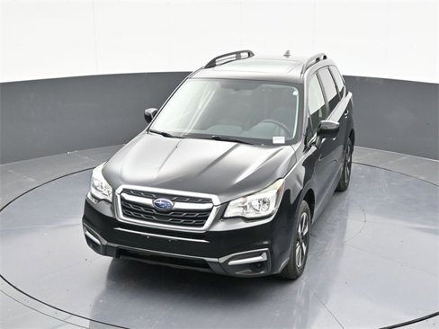 Used 2017 Subaru Forester 2.5i Premium w/ All-Weather Package image 58