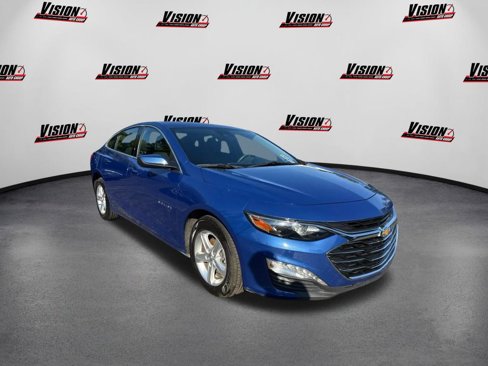 Used 2023 Chevrolet Malibu LT image 3