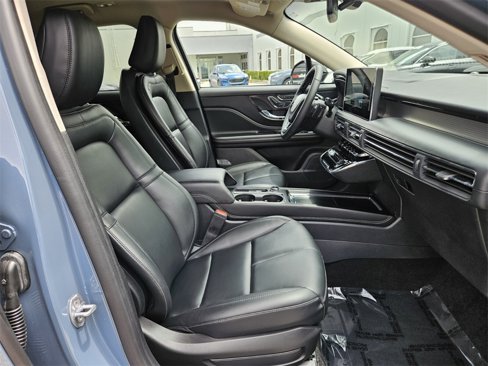 Certified 2023 Lincoln Corsair FWD image 12