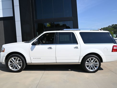 Used 2017 Ford Expedition EL Platinum image 8