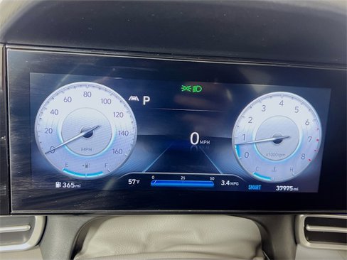 Used 2023 Hyundai Elantra SEL w/ Convenience Package image 18