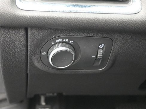 Used 2017 Chevrolet Cruze LT image 20