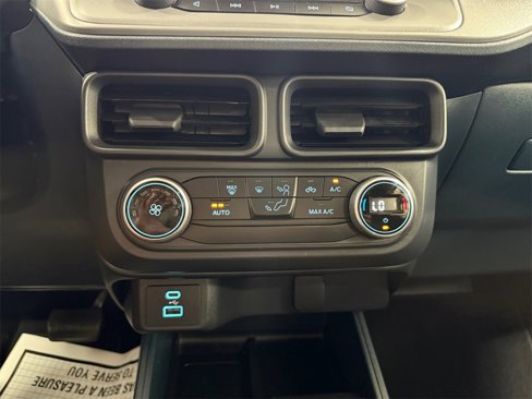 Used 2022 Ford Maverick XL image 21