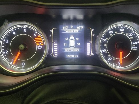 Used 2020 Jeep Cherokee Latitude Plus image 23