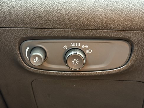 Used 2024 Buick Encore GX Sport Touring image 24