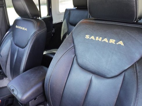 Used 2013 Jeep Wrangler Unlimited Sahara w/ Connectivity Group image 17