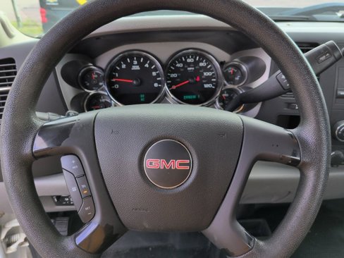 Used 2013 GMC Sierra 3500 W/T image 14