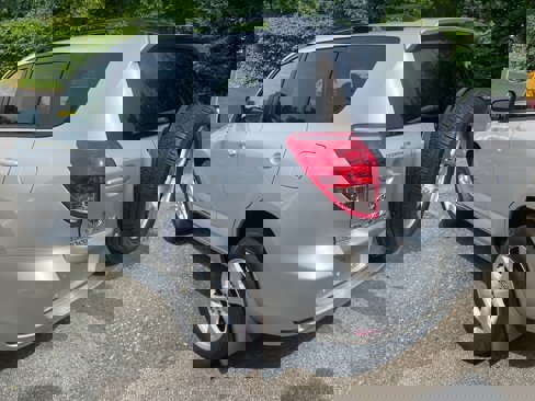 Used 2008 Toyota RAV4 Limited image 8