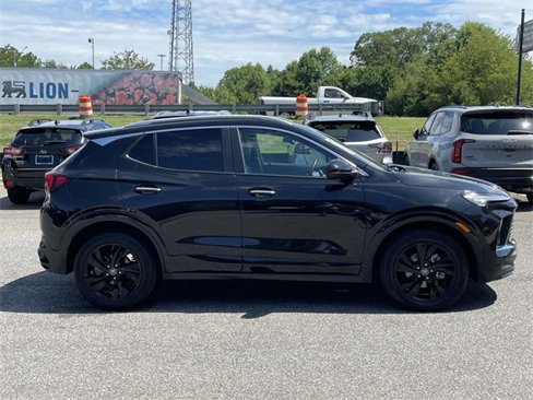 Used 2024 Buick Encore GX Sport Touring w/ Comfort Package image 3