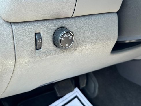 Used 2016 GMC Canyon 2WD Crew Cab w/ Convenience Package image 16