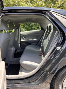 Used 2021 Hyundai Elantra SE image 14