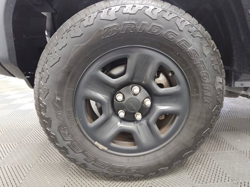 Used 2018 Jeep Wrangler Unlimited Sport image 38