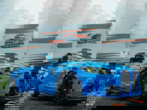 Used 2025 BMW M4 CS image 1