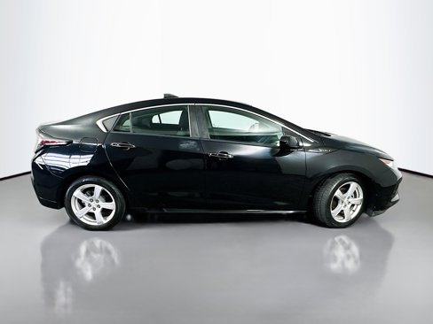 Used 2017 Chevrolet Volt LT image 8