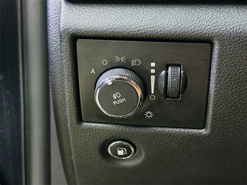 Used 2015 Jeep Grand Cherokee Laredo w/ Quick Order Package 23E image 10