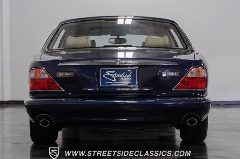 Used 1999 Jaguar XJ8 image 8