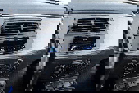Used 2004 BMW Z4 2.5i image 21